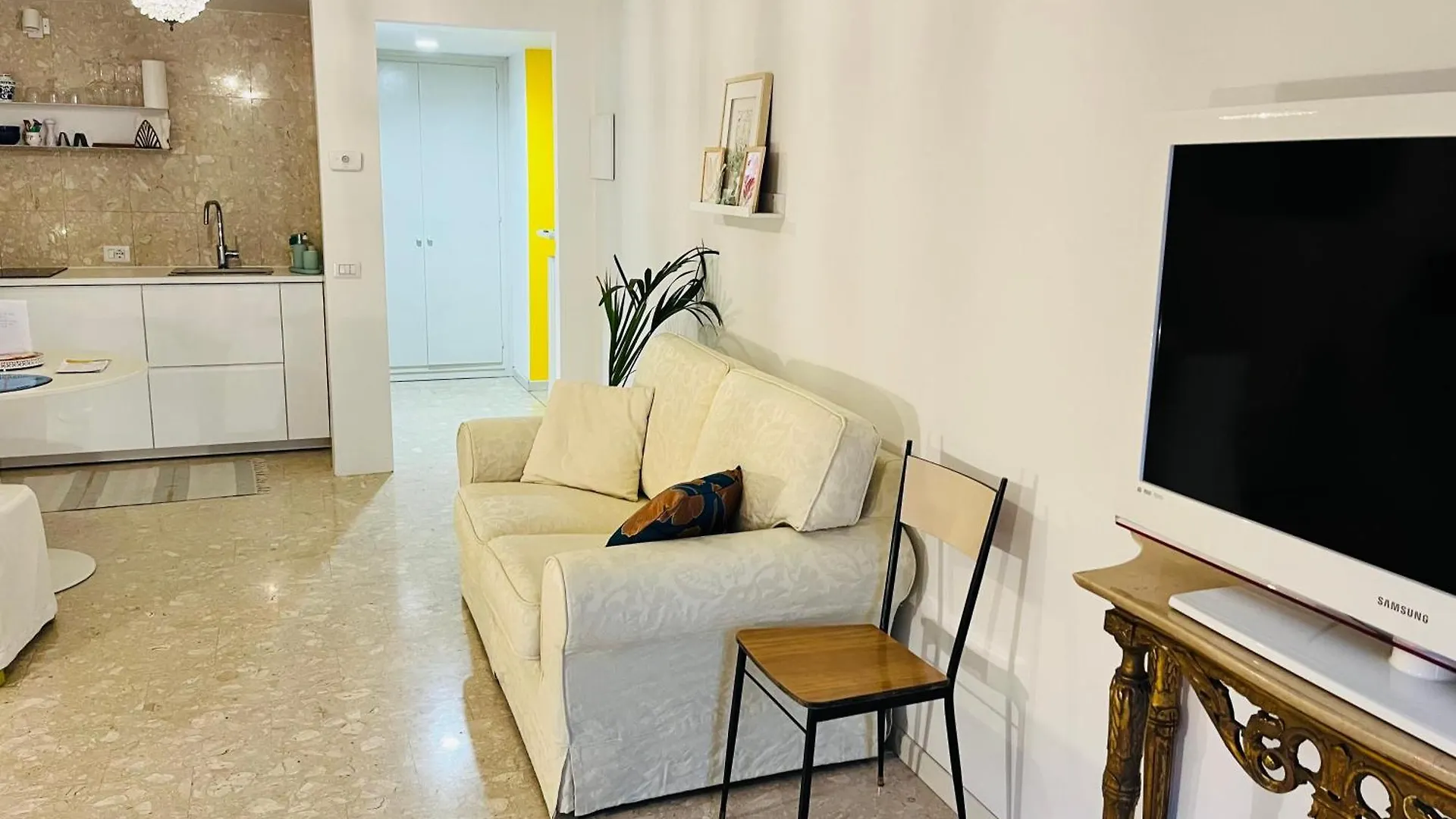 San Bernardino Monolocale Con Balcone Apartman Verona Olaszország